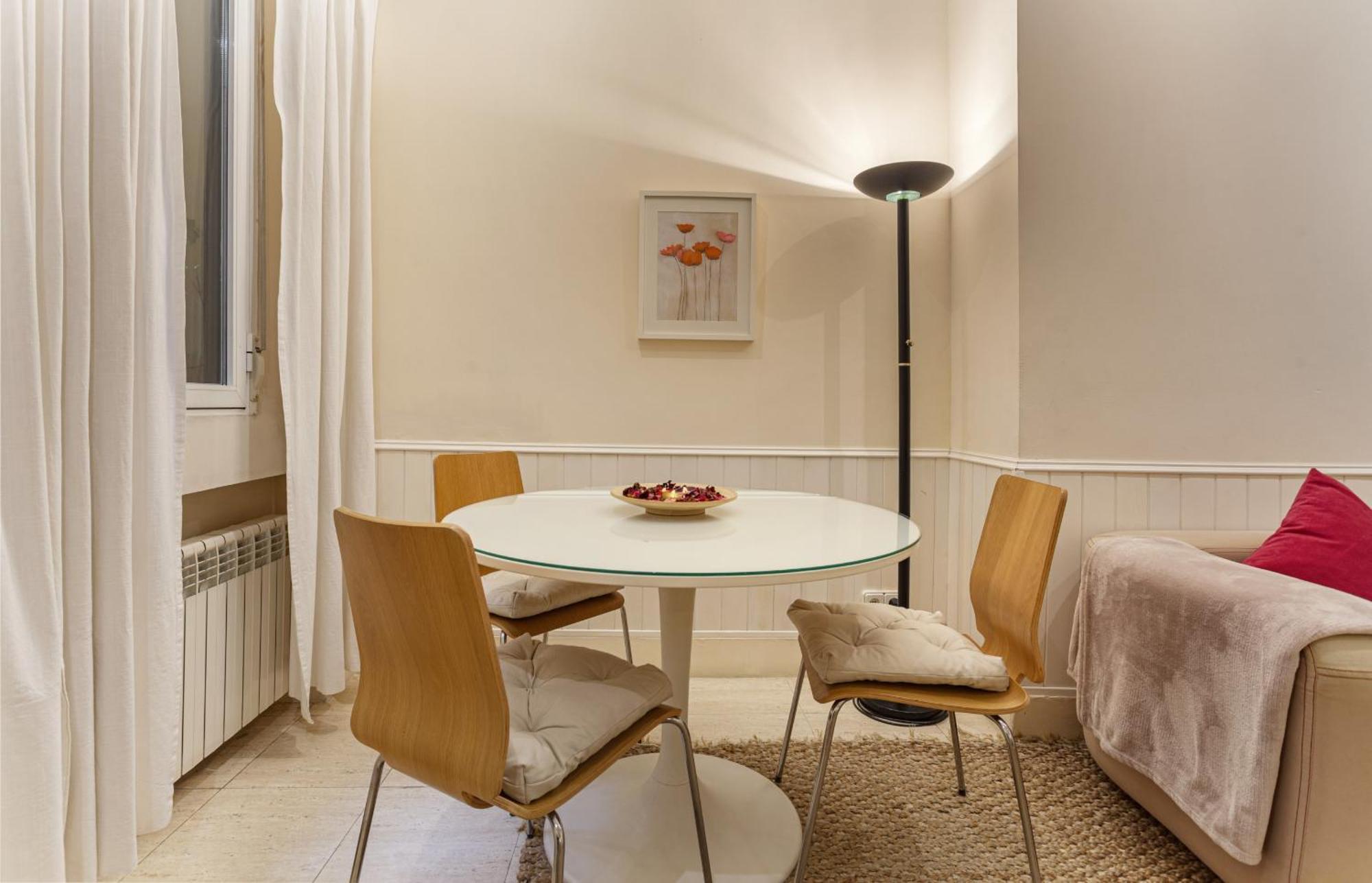Apartamento Prado En Madrid Dış mekan fotoğraf